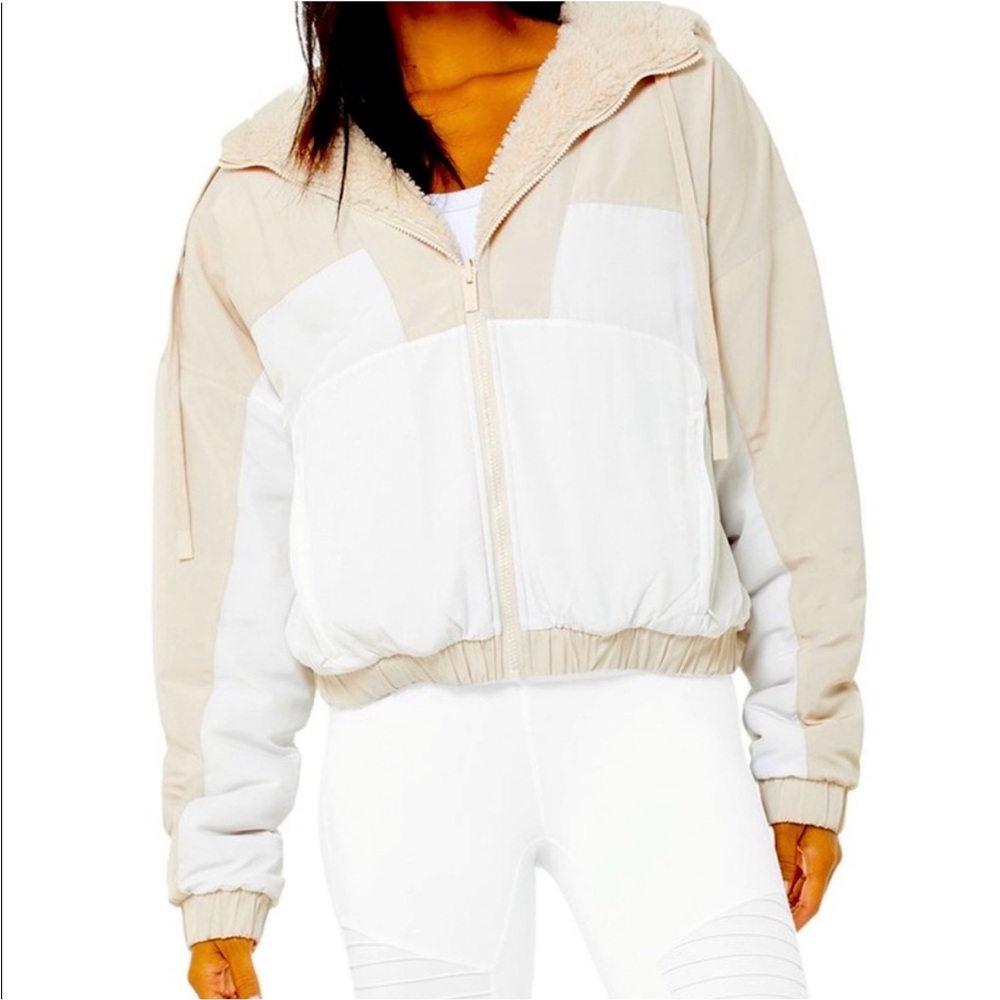 Alo Yoga Duality Reversible Sherpa Jacket